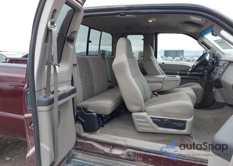 2008 Ford F-250 Fx4/Lariat/Xl/Xlt from USA, damaged, VIN 1FTSX21YX8EC47724